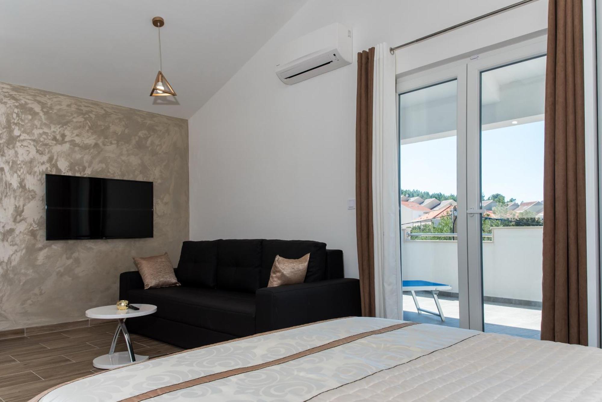 Apartment Maja *